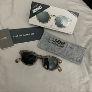 Izipizi Blue Tortoise SunGlasses #C +0